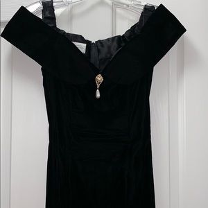 Jessica McClintock Black Jeweled Velvet Dress